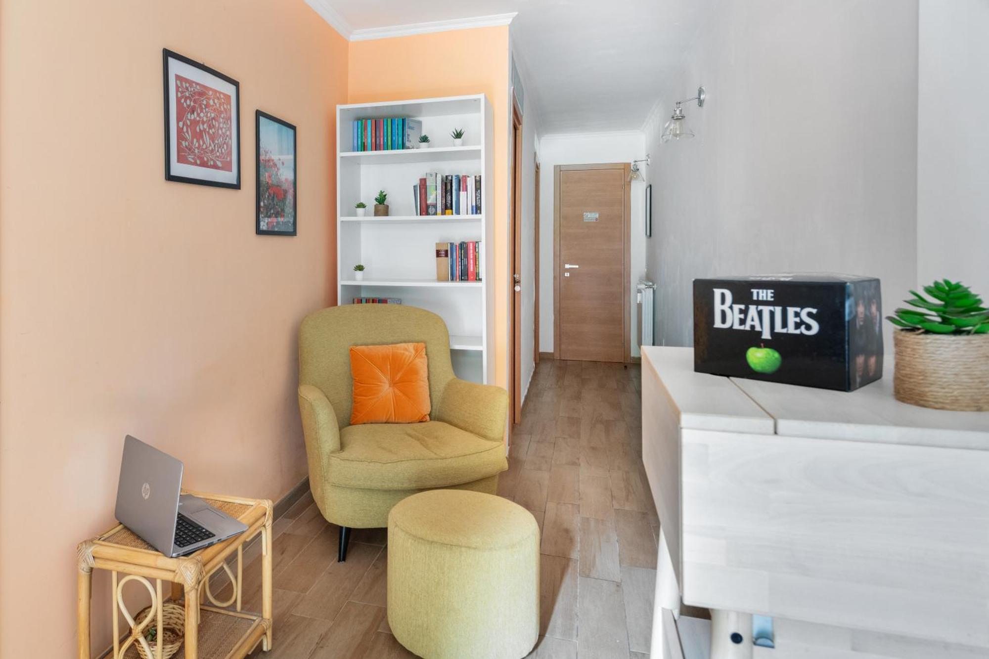 Retro Guest House — Foto 1